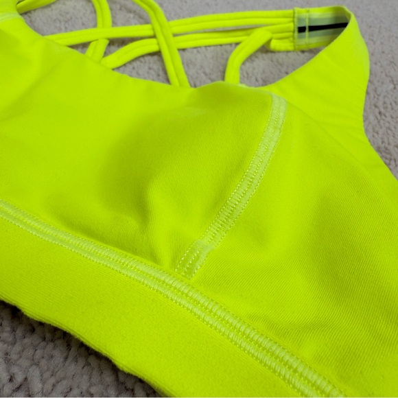 Sweaty Betty Neon Limey Yellow Criss Cross Straps Sports Bra - Picture 6 of 17